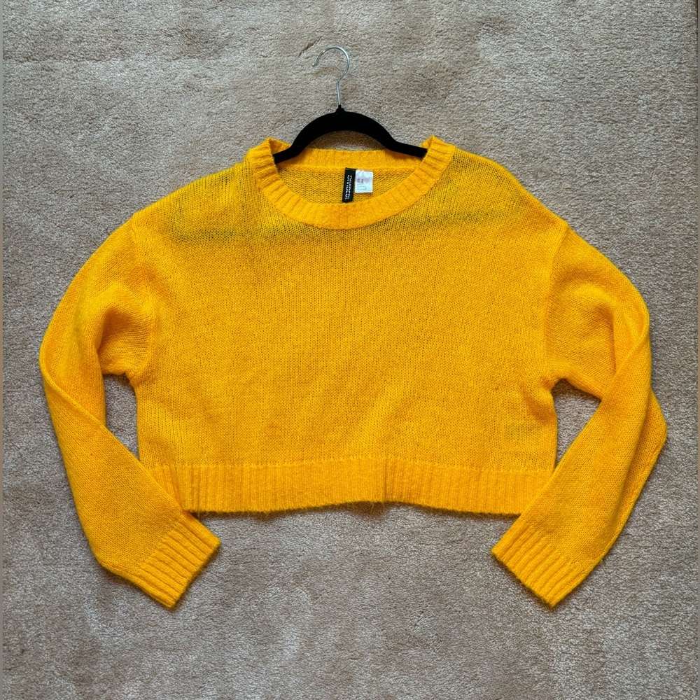 Yellow Cropped Sweater Medium